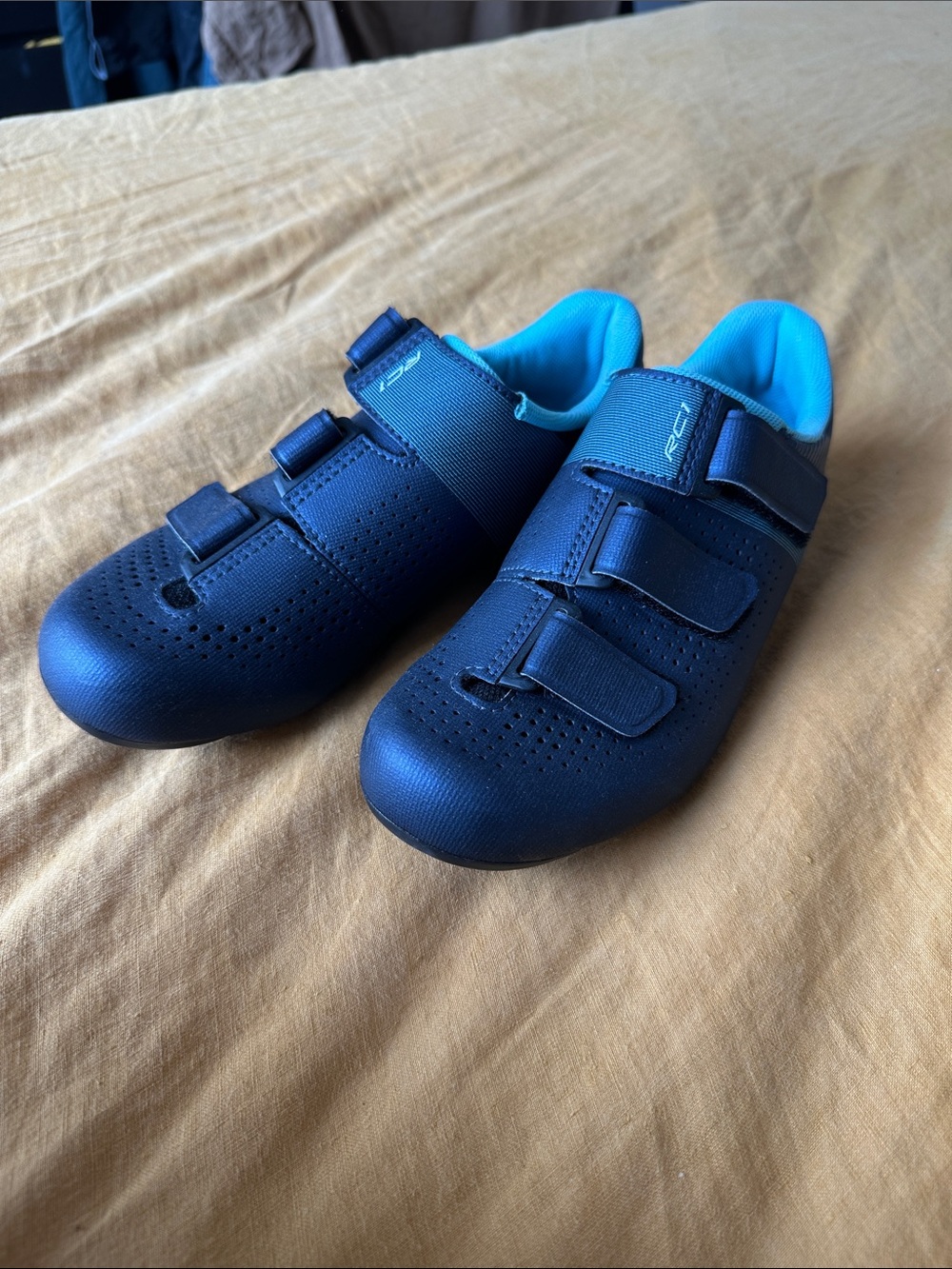 Shimano RC1 Road Cycling Shoes Size 39
